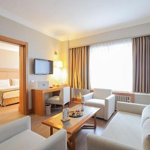 Tugcan Hotel